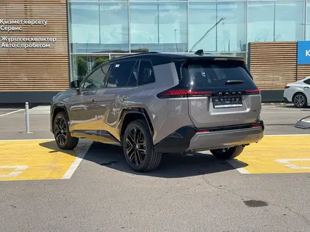 Toyota RAV4 2026 года за 26 390 000 тг. в Астана – фото 4