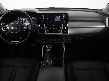 Kia Sorento Luxe 2021 года за 13 980 000 тг. в Астана – фото 16