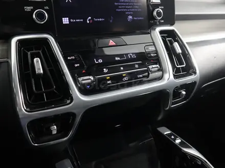 Kia Sorento Luxe 2021 года за 13 980 000 тг. в Астана – фото 21