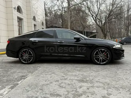 Kia K5 2022 года за 13 000 000 тг. в Шымкент – фото 38