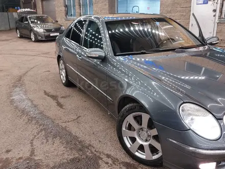 Mercedes-Benz E 280 2005 года за 4 600 000 тг. в Астана – фото 4