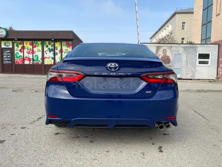 Toyota Camry 2023 года за 18 500 000 тг. в Актау – фото 6