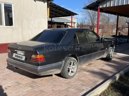 Mercedes-Benz E 280 1994 года за 1 600 000 тг. в Алматы – фото 2