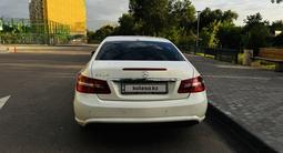 Mercedes-Benz E 200 2011 годаүшін7 000 000 тг. в Алматы – фото 5
