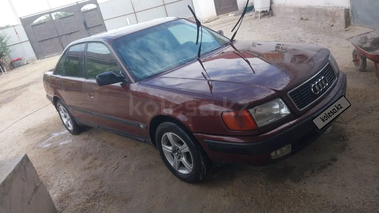 Audi 100, 1992