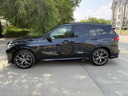 BMW X5 2022 года за 45 000 000 тг. в Костанай – фото 9