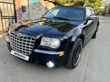 Chrysler 300C 2006 года за 6 000 000 тг. в Алматы – фото 2