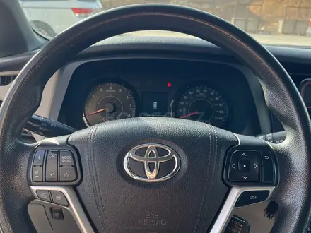 Toyota Sienna 2019 года за 17 700 000 тг. в Астана – фото 10