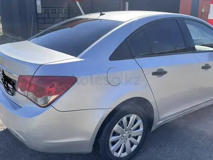 Chevrolet Cruze 2011 года за 2 000 000 тг. в Кызылорда – фото 3