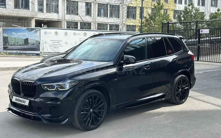 BMW X5 2021 годаfor46 000 000 тг. в Астана