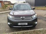 Toyota Highlander 2011 года за 11 000 000 тг. в Актобе