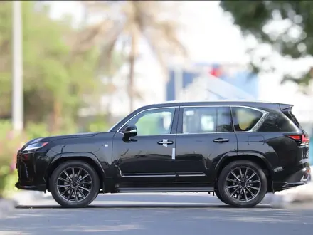 Lexus LX 700h F Sport 2025 года за 108 500 000 тг. в Алматы – фото 3