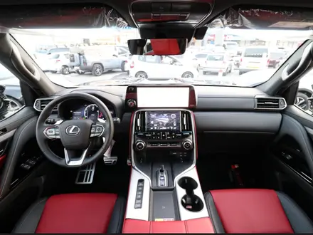 Lexus LX 700h F Sport 2025 года за 108 500 000 тг. в Алматы – фото 5