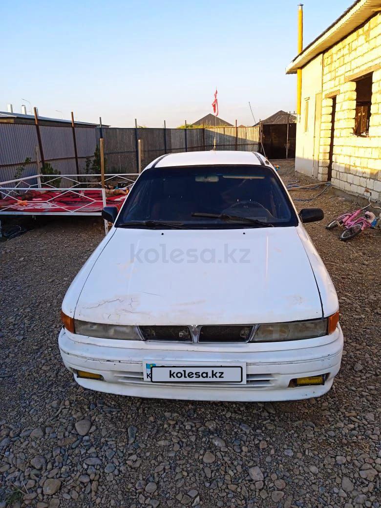 Mitsubishi Galant 1989 г.