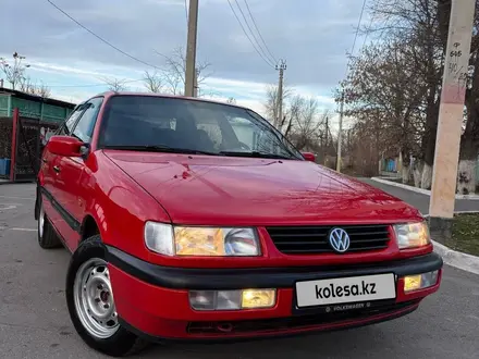 Volkswagen Passat 1995 года за 2 100 000 тг. в Тараз