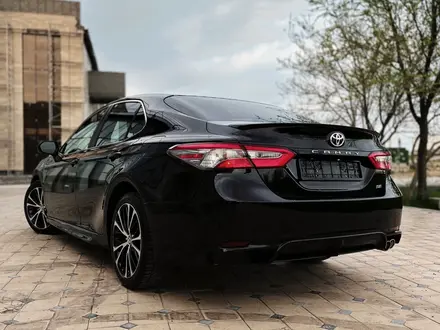 Toyota Camry 2017 годаүшін12 500 000 тг. в Туркестан – фото 4