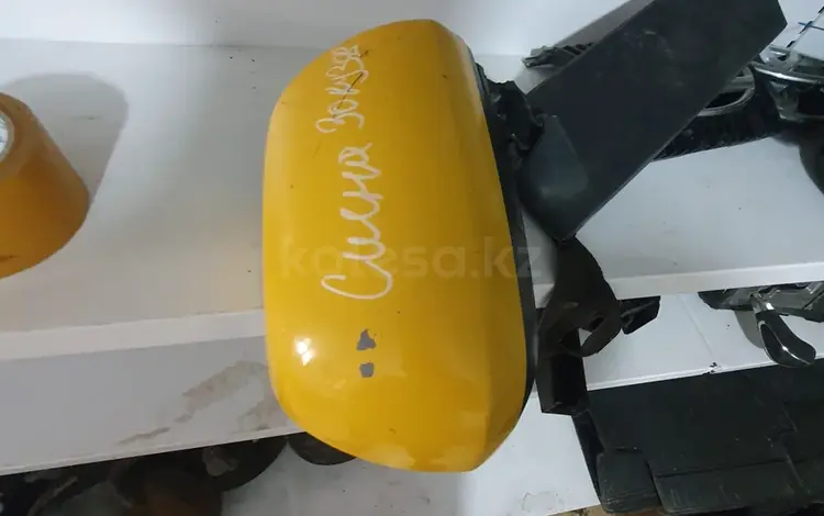 Боковое зеркало Toyota Sienna за 100 000 тг. в Атырау