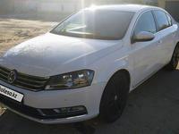 Volkswagen Passat 2014 года за 6 800 000 тг. в Уральск