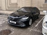 Toyota Camry 2019 года за 12 900 000 тг. в Алматы