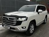 Toyota Land Cruiser 2024 годаfor51 000 000 тг. в Семей
