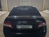 Toyota Camry 2011 годаfor6 500 000 тг. в Актобе – фото 5