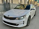 Kia K5 2016 года за 5 800 000 тг. в Алматы – фото 2