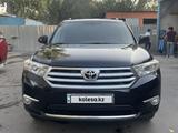 Toyota Highlander 2013 годаүшін11 500 000 тг. в Алматы