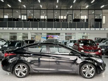 Hyundai Elantra 2014 года за 5 990 000 тг. в Шымкент – фото 3