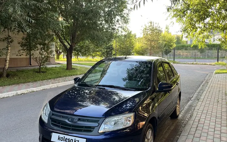 ВАЗ (Lada) Granta 2190 2016 года за 3 500 000 тг. в Астана