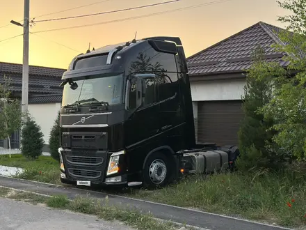 Volvo  FH 2019 года за 52 700 000 тг. в Алматы