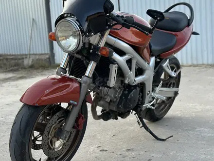 Suzuki  SV 650 2001 года за 900 000 тг. в Атырау – фото 2