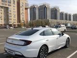 Hyundai Sonata 2022 года за 12 450 000 тг. в Астана – фото 2