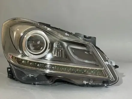 Фара на виды Mercedes за 10 000 тг. в Алматы – фото 2