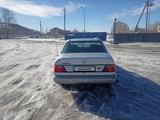 Mercedes-Benz E 200 1992 года за 900 000 тг. в Петропавловск – фото 2