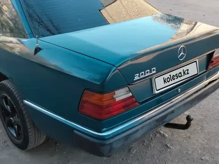 Mercedes-Benz E 200 1987 года за 1 100 000 тг. в Жезказган – фото 5