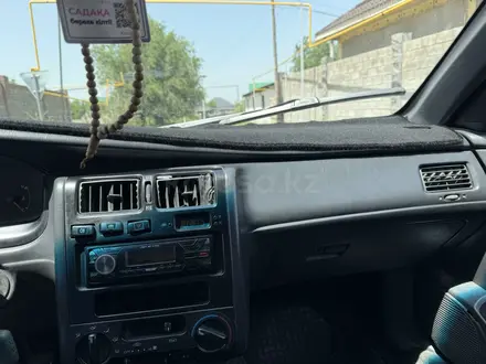Toyota Carina E 1996 года за 1 200 000 тг. в Алматы – фото 20