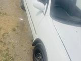 Toyota Carina 1994 годаүшін700 000 тг. в Семей – фото 2