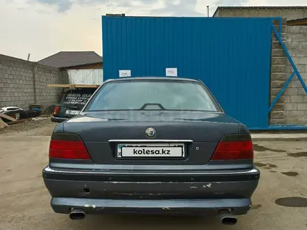 BMW 730 1994 года за 1 800 000 тг. в Алматы