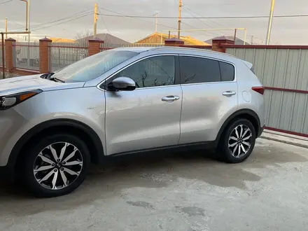 Kia Sportage 2019 года за 11 000 000 тг. в Атырау