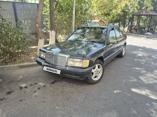 Mercedes-Benz 190
