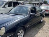 Mercedes-Benz E 280 1998 годаfor2 000 000 тг. в Алматы – фото 4