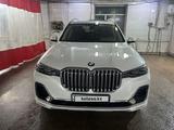 BMW X7 2019 года за 44 700 000 тг. в Астана