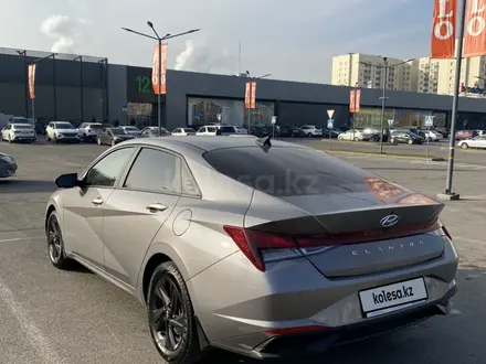 Hyundai Elantra 2023 года за 9 400 000 тг. в Алматы – фото 4