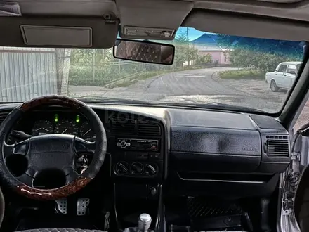 Volkswagen Passat 1994 года за 2 300 000 тг. в Шымкент – фото 4