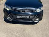 Toyota Camry 2015 года за 10 500 000 тг. в Узынагаш – фото 2