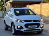 Chevrolet Tracker 2020 годаүшін7 700 000 тг. в Шымкент – фото 2