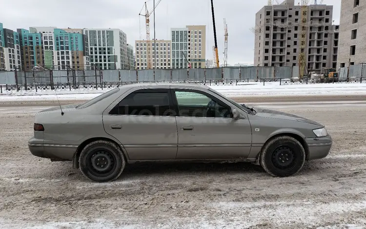 Toyota Camry 1997 годаfor3 333 333 тг. в Астана