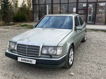 Mercedes-Benz E 280 1993 года за 1 800 000 тг. в Туркестан