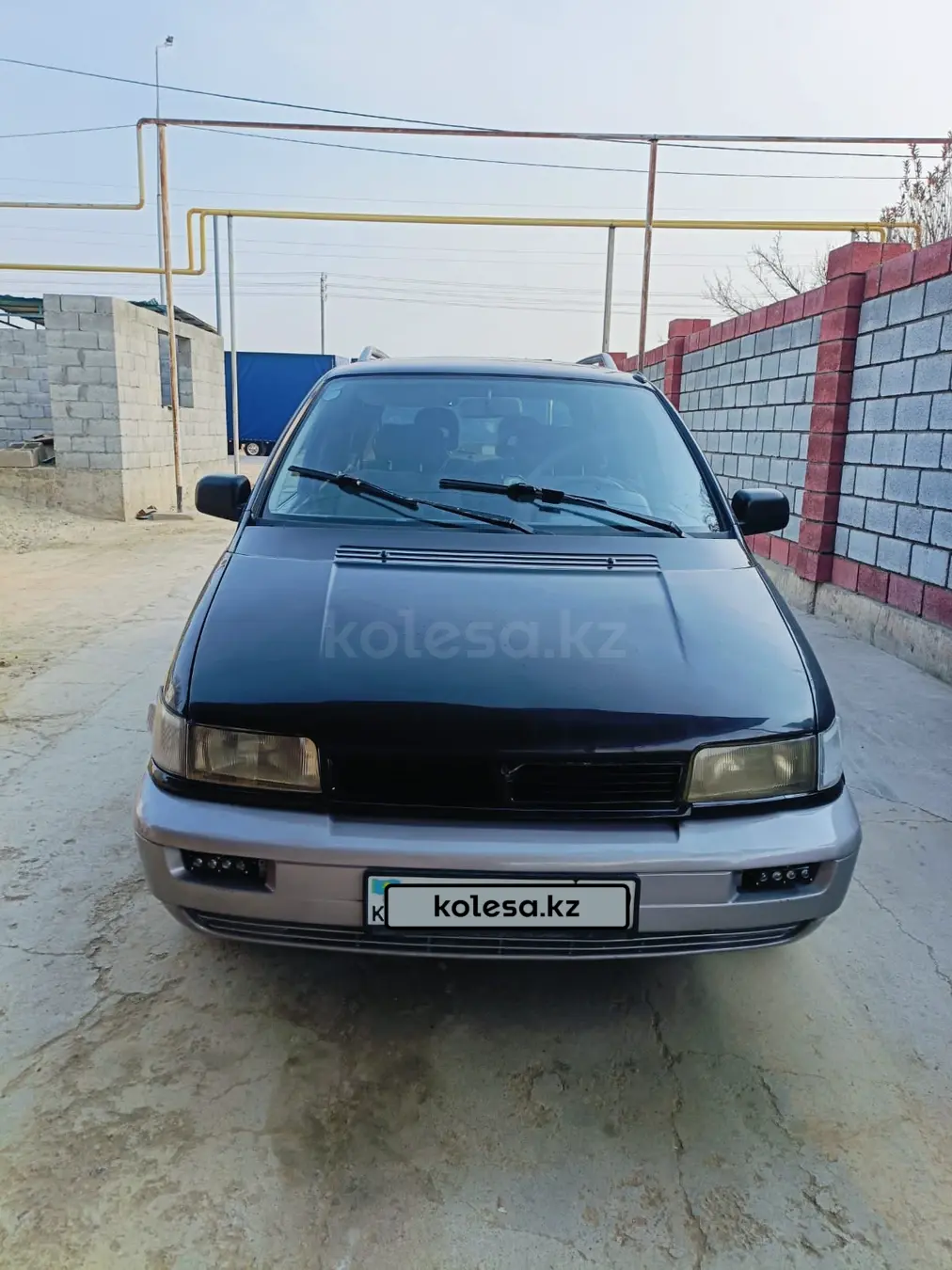 Mitsubishi Space Wagon, 1997