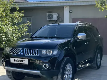 Mitsubishi Pajero Sport 2011 года за 11 000 000 тг. в Жанаозен